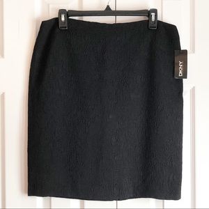 NWT Donna Karan New York Classic Black Crepe Textured Pencil Skirt 10